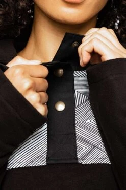 686 Ladies Hemlock Fleece Hoody 2021-2022 -Ski Supplies Store New 686 12W hemlock fleece hoody lds 12w820986531